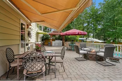 357 Foxwood Rd, Union Township, NJ 07083 - Photo 6