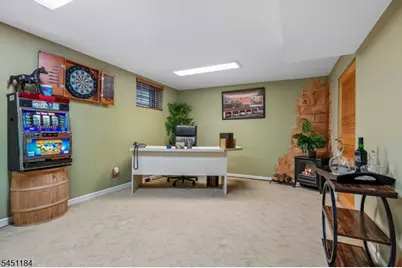 357 Foxwood Rd, Union Township, NJ 07083 - Photo 18