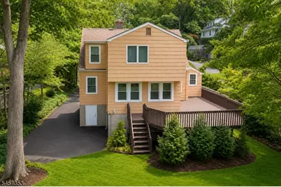 14 Brook Ct, Summit, NJ 07901 - Photo 2