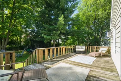 1 Westview Ave, Roseland, NJ 07068 - Photo 4