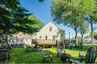 1 Westview Ave, Roseland, NJ 07068 - Photo 36