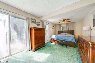 1 Westview Ave, Roseland, NJ 07068 - Photo 22