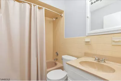 43 Iroquois Rd, Cranford Township, NJ 07016 - Photo 10
