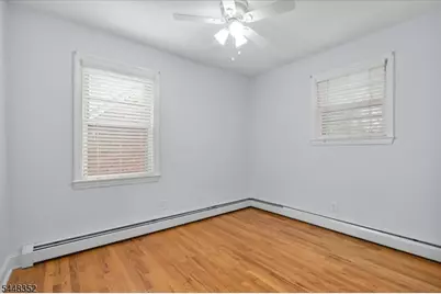 43 Iroquois Rd, Cranford Township, NJ 07016 - Photo 8