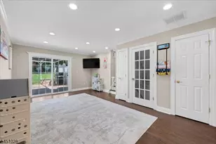 97 Ivy Ln, Bridgewater, NJ 08807 - Photo 18