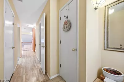 48D Beacon Hill R #D, West Milford, NJ 07480 - Photo 2