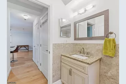 70 S Munn Ave #413, East Orange, NJ 07018 - Photo 8