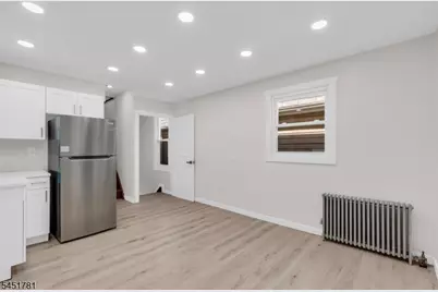 130 19th Ave, Irvington, NJ 07111 - Photo 6