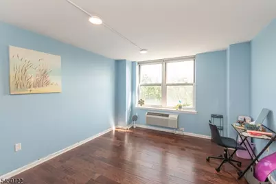 300 Main St #707, Little Falls Township, NJ 07424 - Photo 16