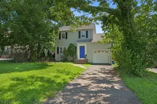 32 Locust Ave, Millburn, NJ 07041 - Photo 22