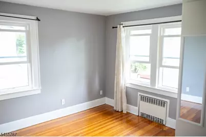 40 E Lincoln Ave, Roselle Park, NJ 07204 - Photo 16