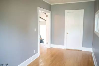 40 E Lincoln Ave, Roselle Park, NJ 07204 - Photo 6