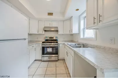 235 Keen St, Paterson, NJ 07524 - Photo 8
