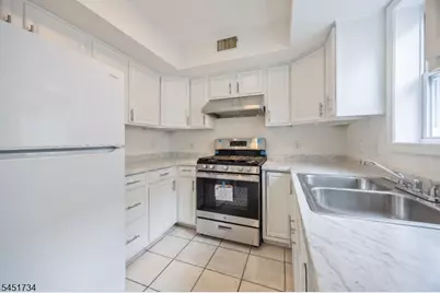 235 Keen St, Paterson, NJ 07524 - Photo 10