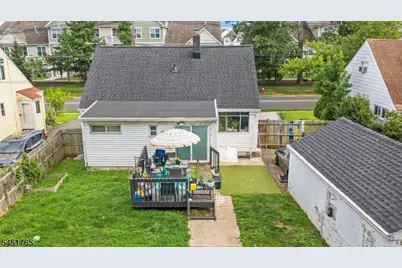 484 Raritan Rd, Roselle, NJ 07203 - Photo 2