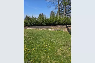 16 Roosevelt Dr, Ogdensburg, NJ 07439 - Photo 22