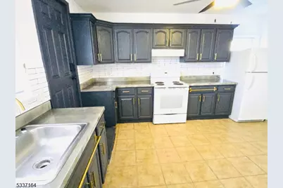 10-14 Noll Pl #3, Newark, NJ 07106 - Photo 16