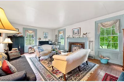32 Tanners Brook Rd, Chester, NJ 07930 - Photo 8