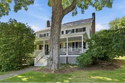 32 Tanners Brook Rd, Chester, NJ 07930 - Photo 2