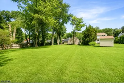 52 Delmore Ave, Berkeley Heights Township, NJ 07922 - Photo 8