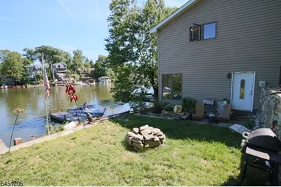 151 Hudson Ave, Hopatcong, NJ 07843 - Photo 4