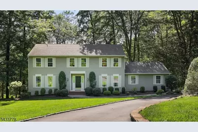 6 Deerwood Trl, Warren Township, NJ 07059 - Photo 2
