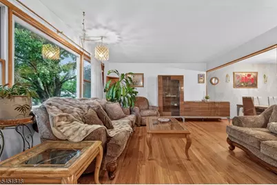 8 Growney St, Edison, NJ 08817 - Photo 18