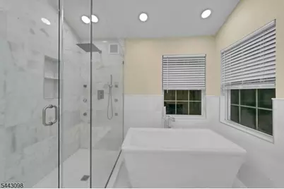 34 Eider Ct, Wayne, NJ 07470 - Photo 26