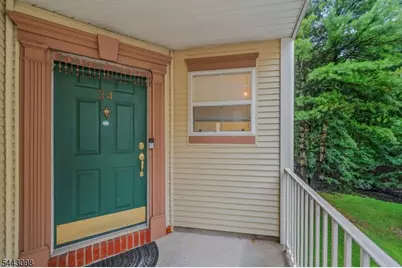 34 Eider Ct, Wayne, NJ 07470 - Photo 2