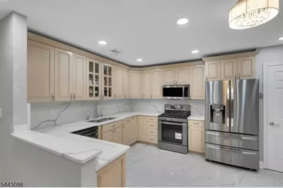 34 Eider Ct, Wayne, NJ 07470 - Photo 14