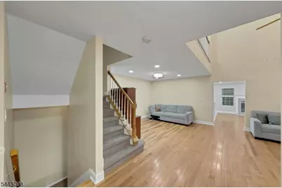 34 Eider Ct, Wayne, NJ 07470 - Photo 10