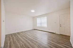 422 Halsted St, East Orange, NJ 07018 - Photo 6
