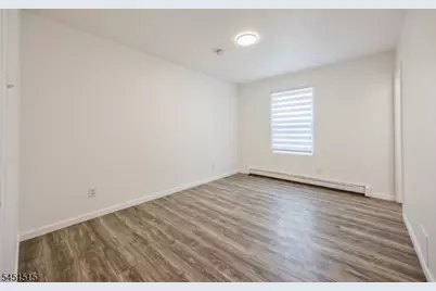422 Halsted St, East Orange, NJ 07018 - Photo 20