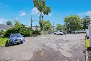 422 Halsted St, East Orange, NJ 07018 - Photo 26