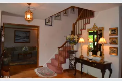 1 Glenbrook Ct, Hanover Township, NJ 07981 - Photo 4