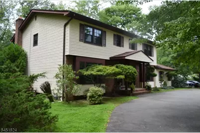 1 Glenbrook Ct, Hanover Township, NJ 07981 - Photo 1