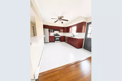 2484 Seymour Ave, Union Township, NJ 07083 - Photo 10