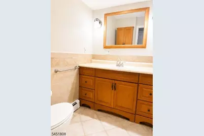 2484 Seymour Ave, Union Township, NJ 07083 - Photo 6