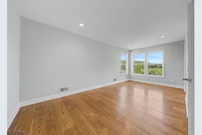 4 Michael Ct, Hamburg, NJ 07419 - Photo 32