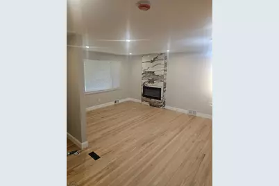 19 Grandview Ave, North Caldwell, NJ 07006 - Photo 4