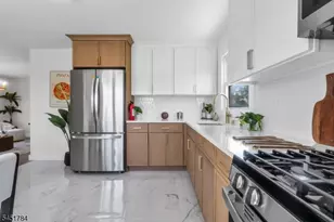 1307 Stockton St, Rahway, NJ 07065 - Photo 12