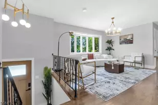 1307 Stockton St, Rahway, NJ 07065 - Photo 6