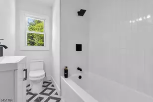 1307 Stockton St, Rahway, NJ 07065 - Photo 28
