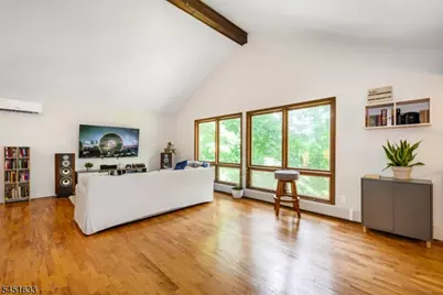 11 Foremost Mountain Rd, Montville Township, NJ 07082 - Photo 4