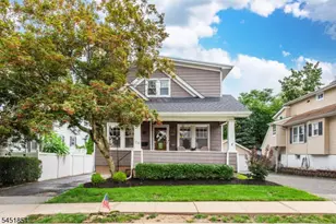 26 Dewey Ave, Totowa, NJ 07512 - Photo 2