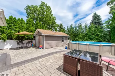 26 Dewey Ave, Totowa, NJ 07512 - Photo 24