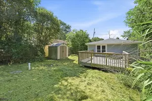 8 Madelyn Ave, West Milford, NJ 07480 - Photo 24