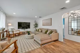 240 Gordon Ave, Totowa, NJ 07512 - Photo 4