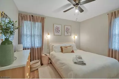240 Gordon Ave, Totowa, NJ 07512 - Photo 16