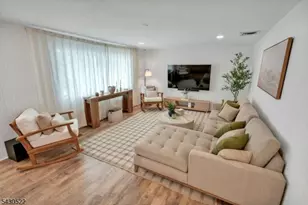 240 Gordon Ave, Totowa, NJ 07512 - Photo 6